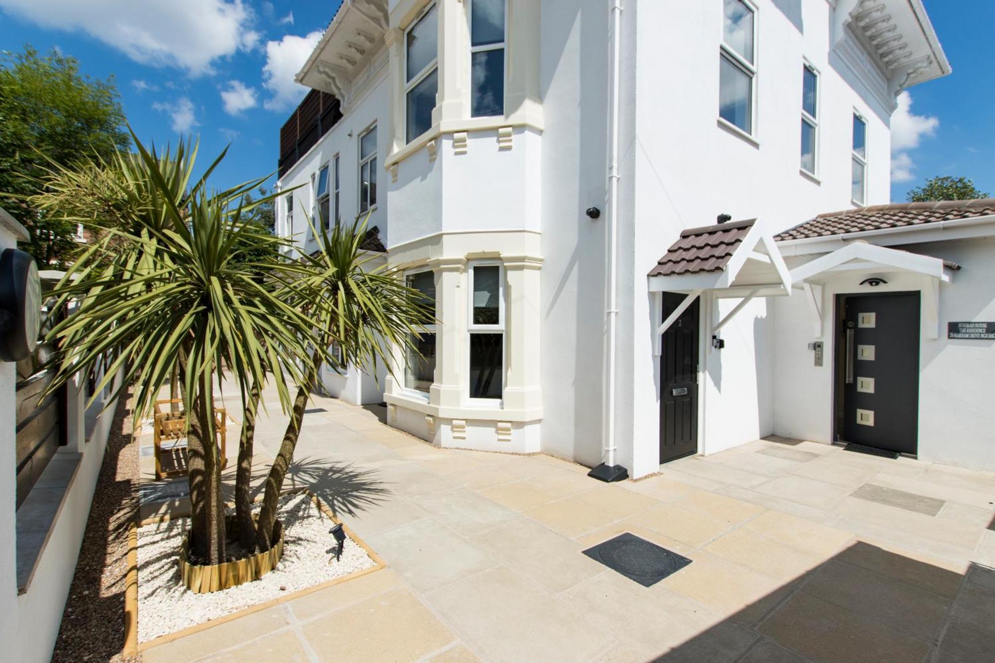 Modern Apartment Free Parking Double Bed Suite 5 Nottingham Exterior photo